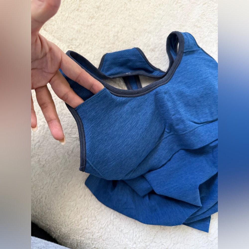 Lululemon Ebb & Flow Racerback Tank Top size 6 - Picture 8 of 8